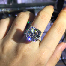 Load image into Gallery viewer, 6 Carat Ascher Cut Moissanite Ring VVS G-H Colorless
