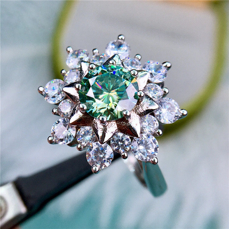 1 Carat Green Round Cut Double Star Halo Plain Shank Certified VVS