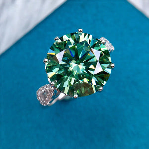 6 Carat Round Cut Green Bead set Reverse Tapered Shank VVS Moissanite Ring