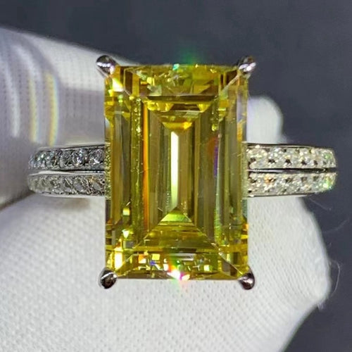 4 Carat Emerald Cut Moissanite Ring Vivid Yellow VVS Basket Bead-set Band