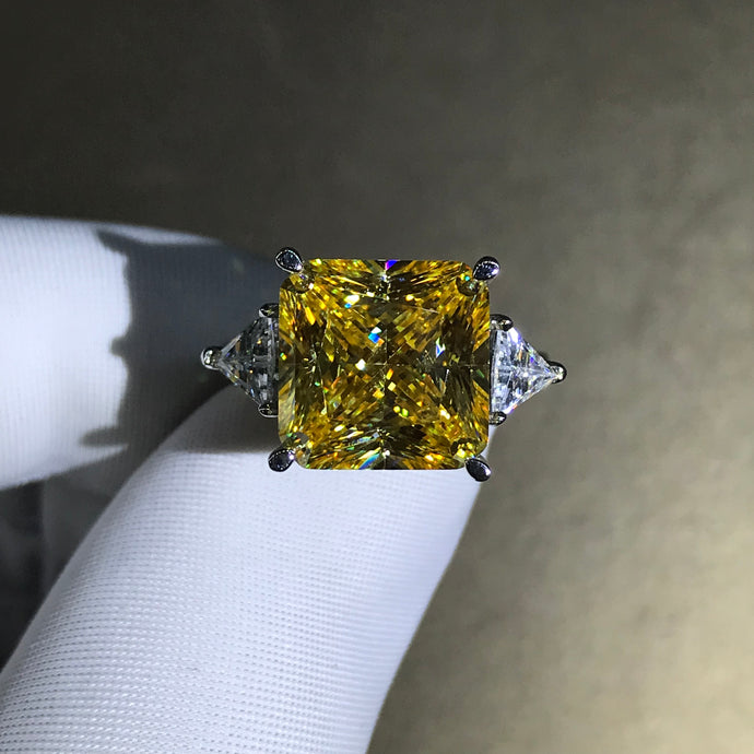 6 Carat Square Radiant Cut Moissanite Ring Vivid Yellow VVS 4 Claw Three Stone Basket