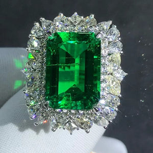 Crazy BIG 8 Carat Emerald Cut Lab Grown Emerald with Durable 9K Gold