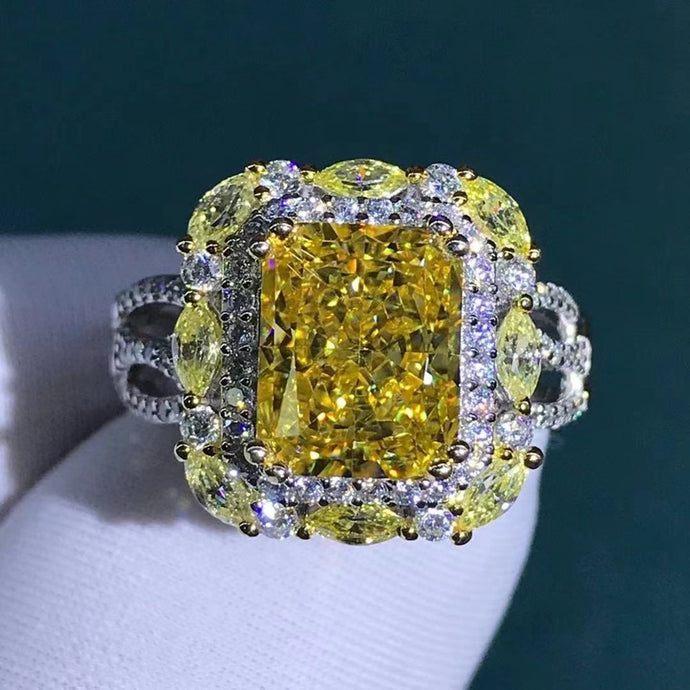 Elegant 3 Carat Radiant Cut Moissanite Ring Vivid Yellow VVS two-tone Double Halo