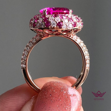 Load image into Gallery viewer, Oval Cut Pink Color Double edge Tripple Halo Tulip Set Moissanite Ring