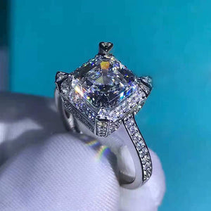 2 Carat Asscher Cut Moissanite Ring 4 Claw Halo Bead-set Shank VVS K-M Colorless