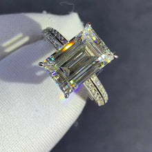 Load image into Gallery viewer, 4 Carat K-M Colorless Emerald Cut Bead-set Band VVS Simulated Sapphire Ring