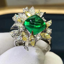 Load image into Gallery viewer, 3.62 Carat Cabochon Cut Two-tone Lab Made Green Emerald Ring - 9K, 14K, 18K Solid Gold and 950 Platinum
