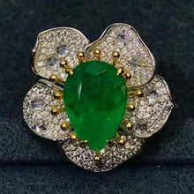 Load image into Gallery viewer, 6 Carat Pear Cut Two-tone Five Petal Flower Halo Lab Green Emerald Ring