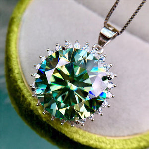 15 Carat Green Round Cut Sunflower burst Certified VVS Moissanite Necklace