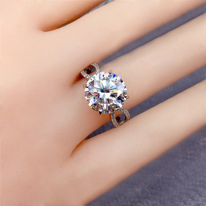 5 Carat Round Cut Moissanite Ring 4 Prong Pinched Split Shank Certified VVS D Color