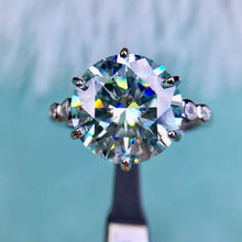 Load image into Gallery viewer, 5 Carat D Color Round Cut 6 Prong 5-stone Scalloped Certified VVS Moissanite Ring
