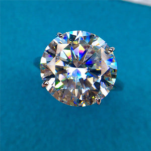 10 Carat D Color Round Cut 4 Prong Solitaire Cathedral Palin Shank Moissanite Ring
