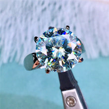 Load image into Gallery viewer, 5 Carat Round Cut Moissanite Ring Solitaire Beveled Edge Pinched Shank VVS D Color