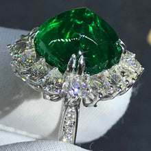Load image into Gallery viewer, 8.6 Carat Dome Cut Lab Made Emerald with Durable 9K Gold