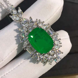 10 Carat Colorless Cushion Cut VVS Simulated Green Emerald Necklace
