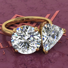 Load image into Gallery viewer, 4 Carat Round Cut &amp; 4 Carat Trilliant Cut Two-Stone Basket D Color Moissanite Ring